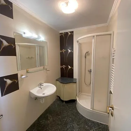 Appartamento Sunshine Club 218 Wellness Apartman